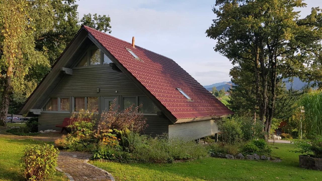 Ferienhaus Chiemgauer Auszeit- Chiemgaukarte Inclusive ซีกส์ดอร์ฟ ภายนอก รูปภาพ